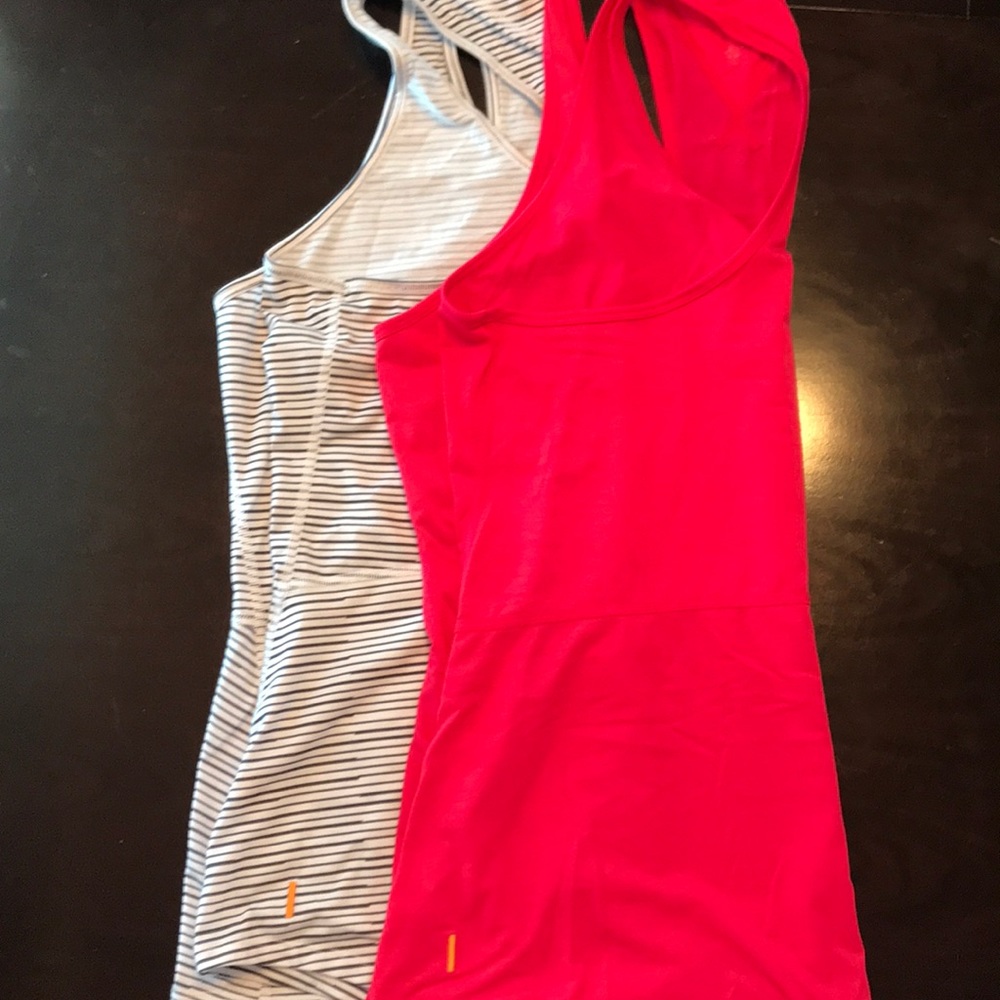 Set of 2 Lucy workout tanks